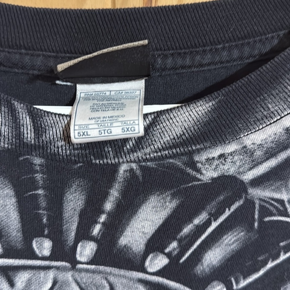 Vintage Liquid Blue Black Graphic Native American Chief Skull T-Shirt - Picture 3 of 4